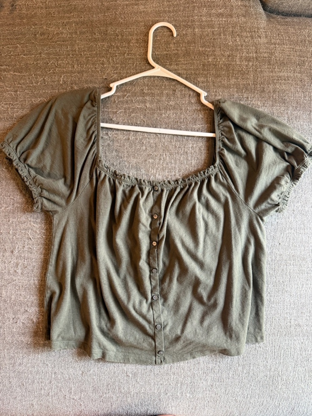 American Eagle Outfitters Olive Green Crop Top